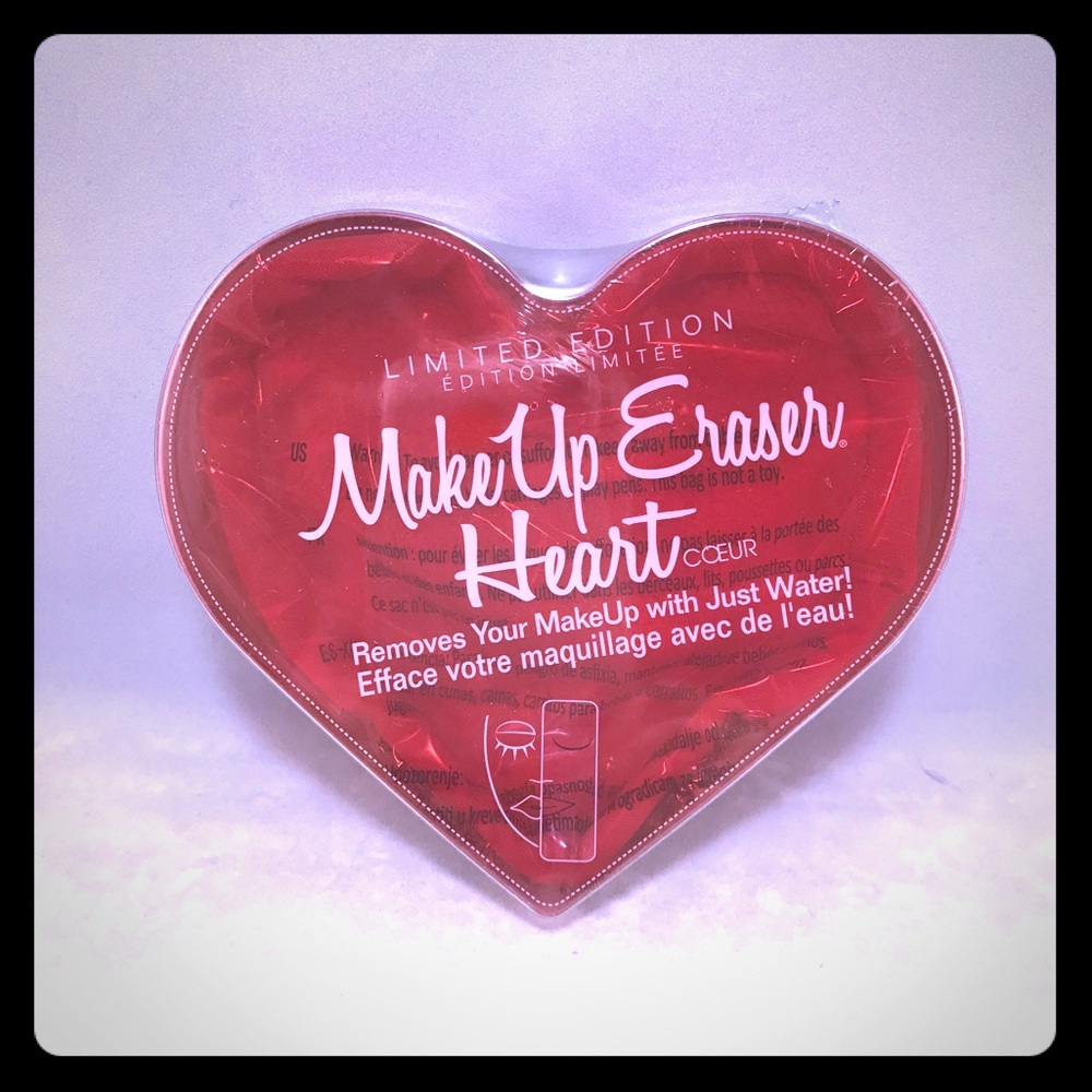 Makeup Eraser brand - Limited Edition Heart